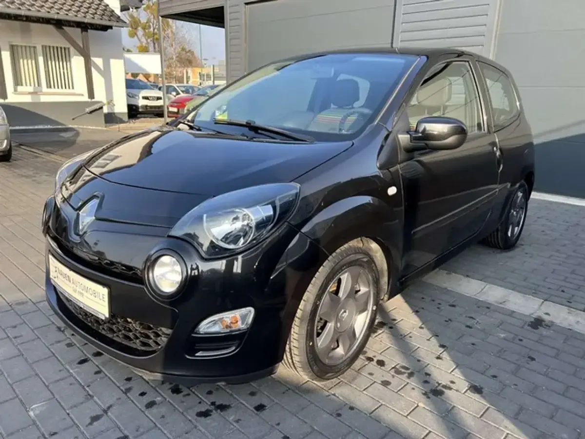 Second-hand Renault Twingo Initiale Paris 75 CP (55 kW) 2013 Negru Hatchback