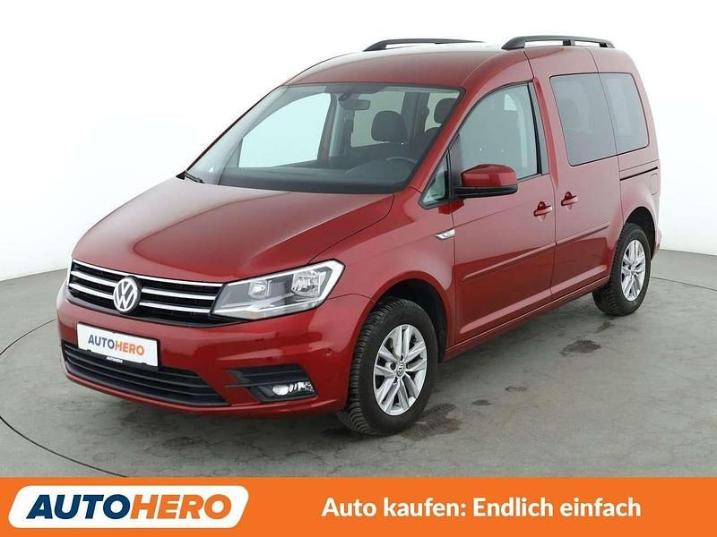 Rot Gebraucht 2017 VW Caddy Comfortline Van / Kleinbus | 17.890 € (Teuer) - Bild 1/3