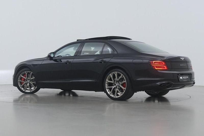 Gebraucht Bentley Flying Spur 416 PS (305 kW) 2023 Blau Limousine