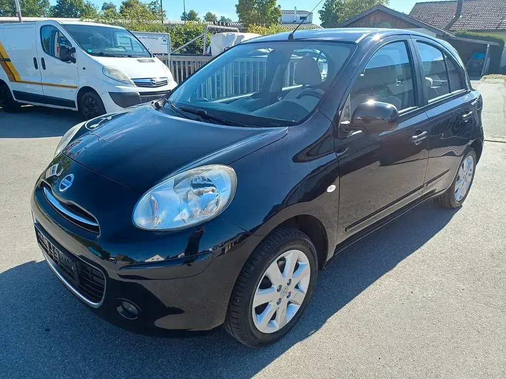 Gebraucht Nissan Micra 80 PS (58 kW) 2012 Schwarz Kleinwagen