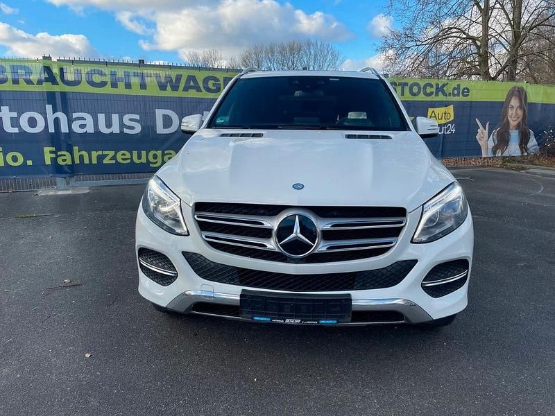 Gebraucht Mercedes GLE400 333 PS (244 kW) 2015 Weiß SUV