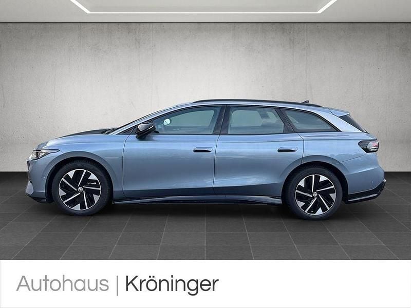 Gebraucht VW ID.7 IQ Drive 210 kW (286 PS) 2025 Stonewashed blue metallic Kombi