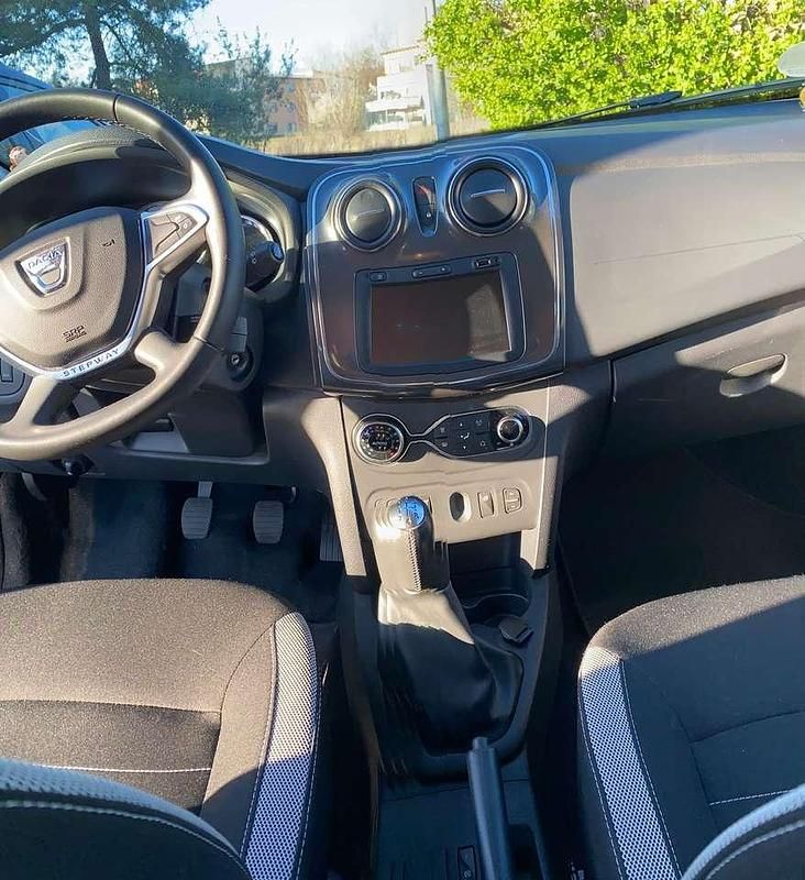 Gebraucht Dacia Sandero Stepway 90 PS (66 kW) 2020 Blau Kleinwagen