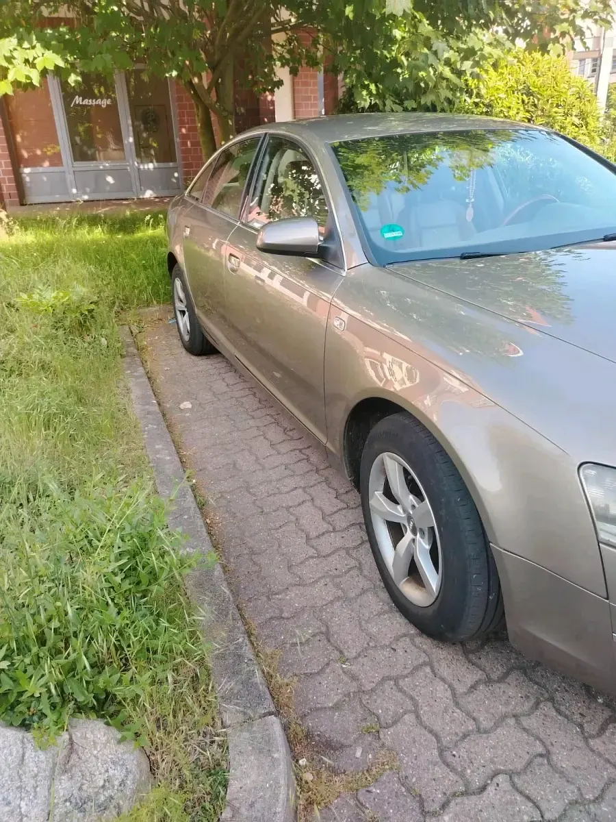 Gebraucht Audi A6 177 PS (130 kW) 2004 Gold Limousine