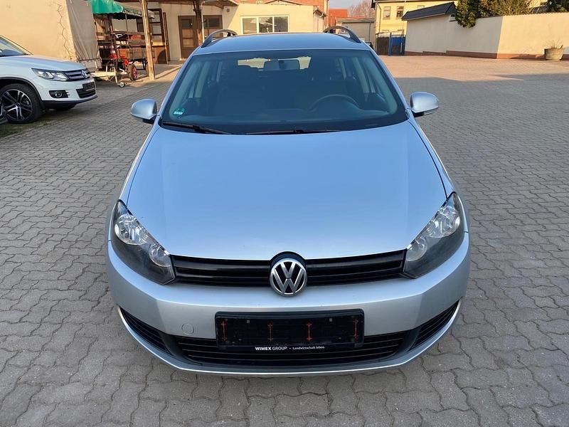 Gebraucht VW Golf VI 105 PS (77 kW) 2011 Silber Kleinwagen