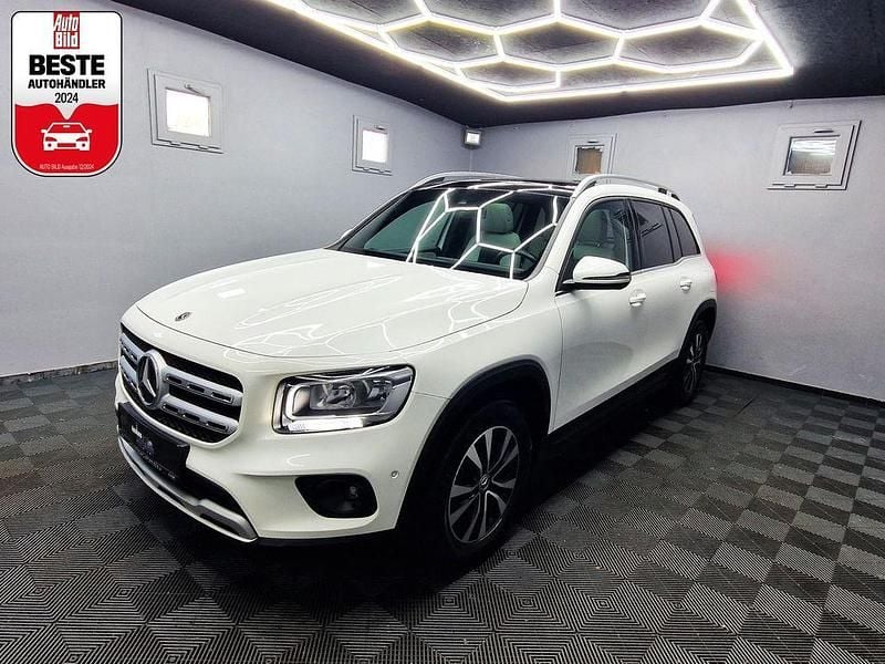 Polarweiss unilack Gebraucht 2022 Mercedes GLB200 SUV | 31.880 € (Guter Preis) - Bild 1/4