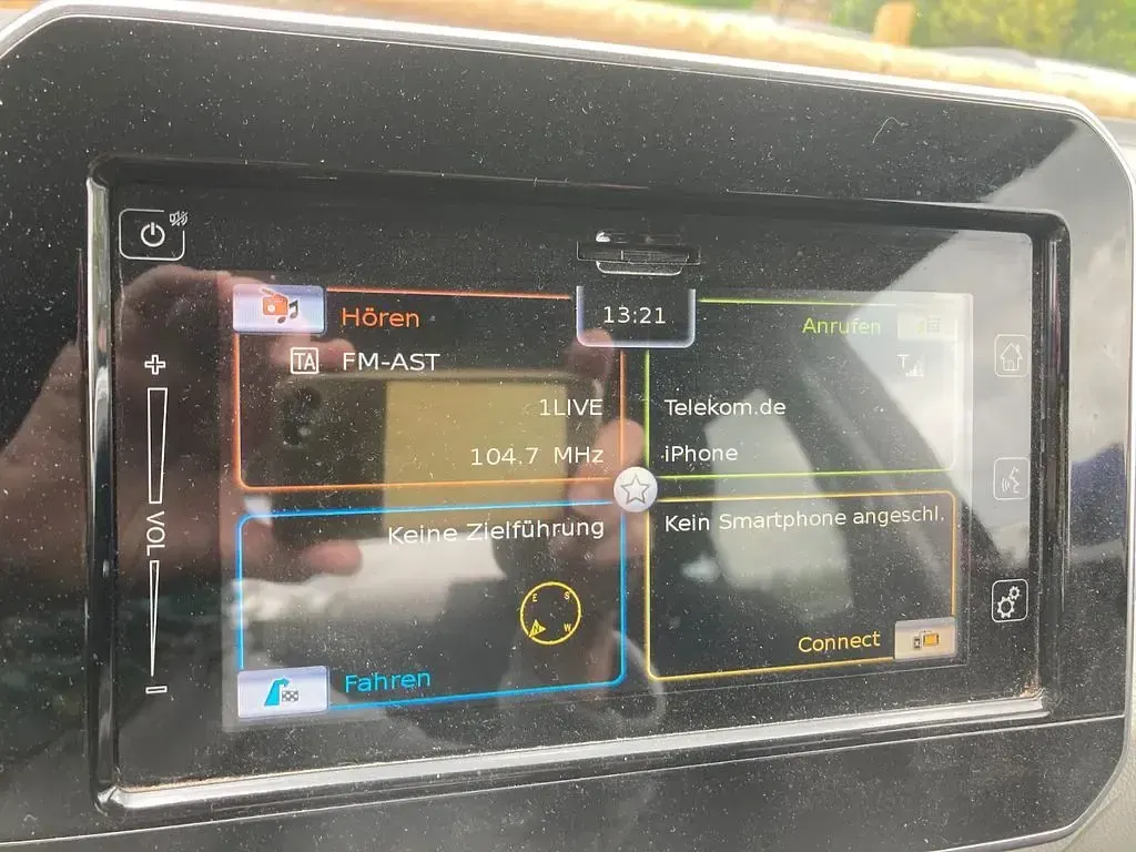 Gebraucht Suzuki Ignis Comfort 90 PS (66 kW) 2019 Rot SUV