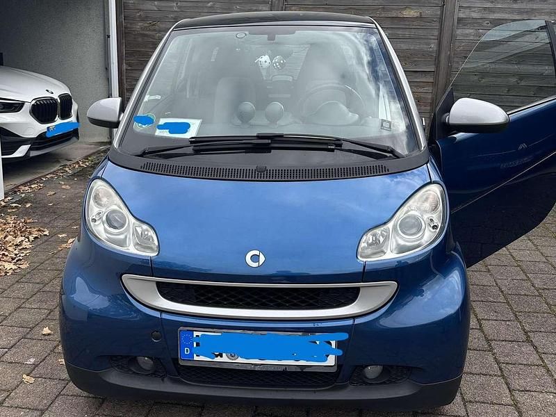 Blau Gebraucht 2009 Smart ForTwo Coupé Pulse Kleinwagen | 3.900 € (Fairer Preis) - Bild 1/4
