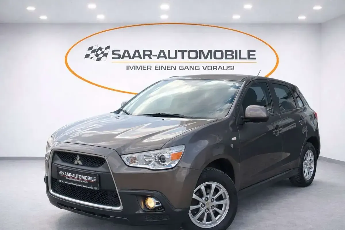 Gebraucht Mitsubishi ASX Invite 150 PS (110 kW) 2011 Braun SUV