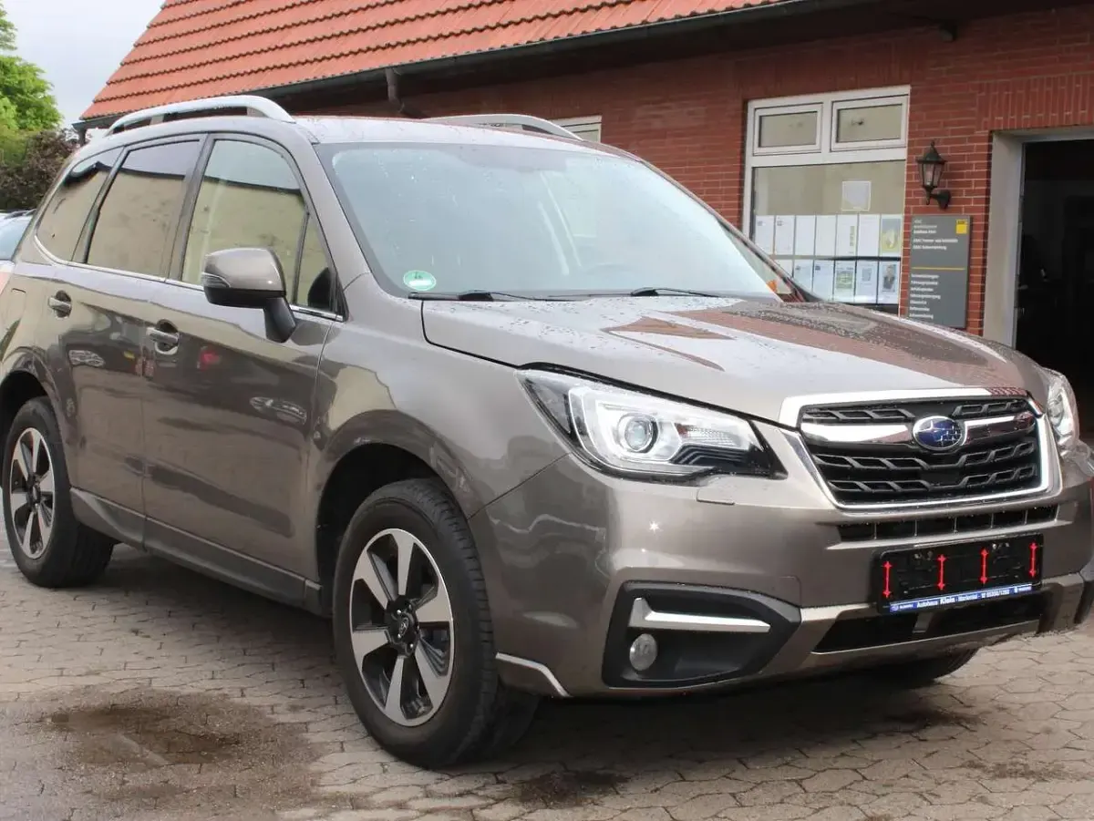 Gebraucht Subaru Forester 150 PS (110 kW) 2017 Sepia bronze SUV