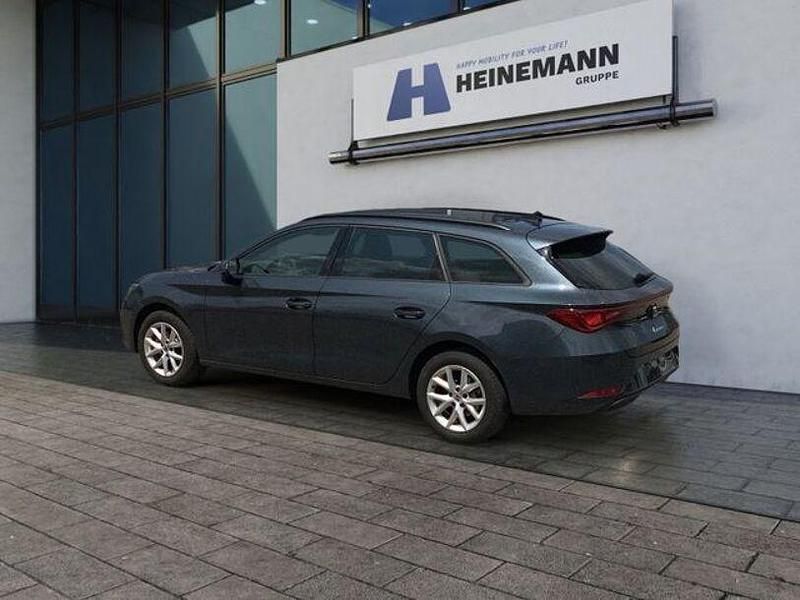 Gebraucht Seat Leon Style 110 PS (80 kW) 2024 Grau Limousine