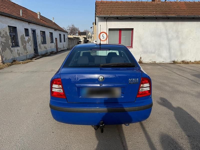Gebraucht Skoda Octavia 102 PS (75 kW) 2009 Blau Limousine