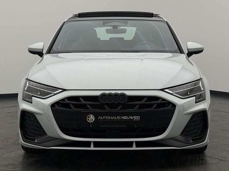 Gebraucht Audi A3 S-Line 150 PS (110 kW) 2025 Weiß Limousine