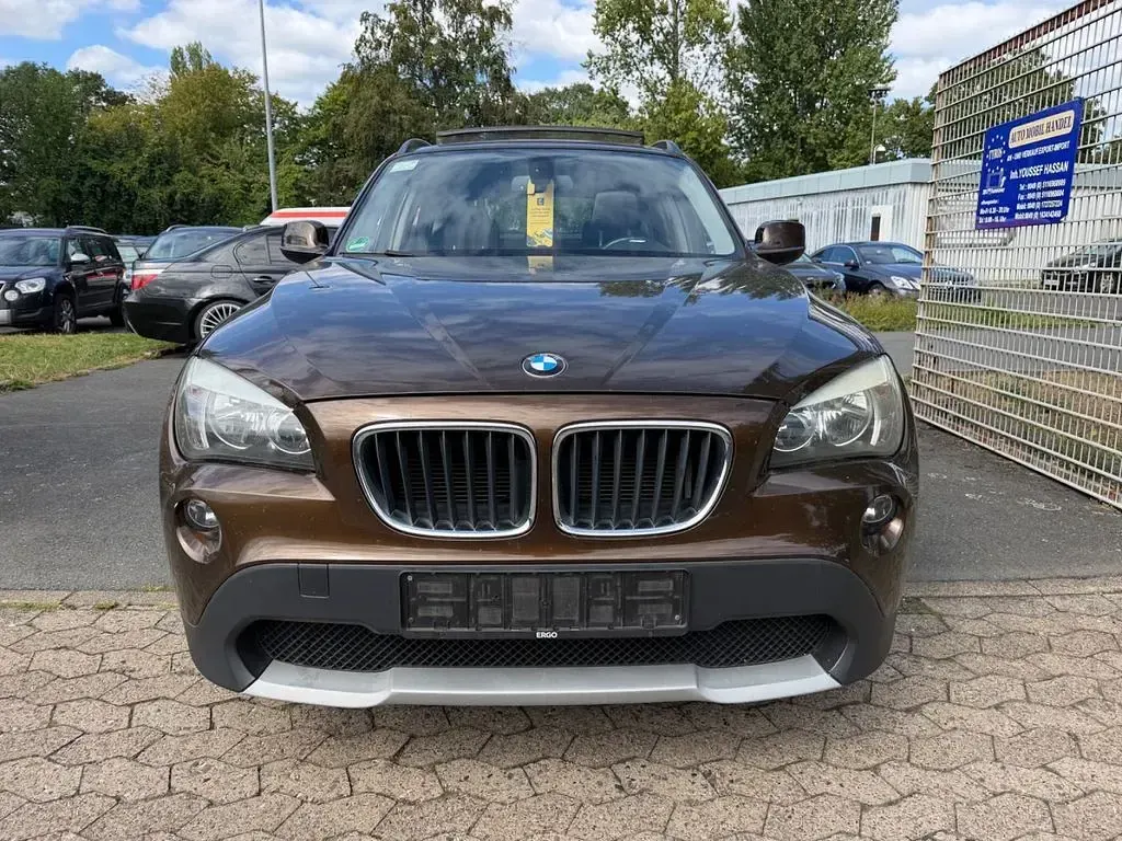 Gebraucht BMW X1 Sport Line 177 PS (130 kW) 2010 Braun SUV