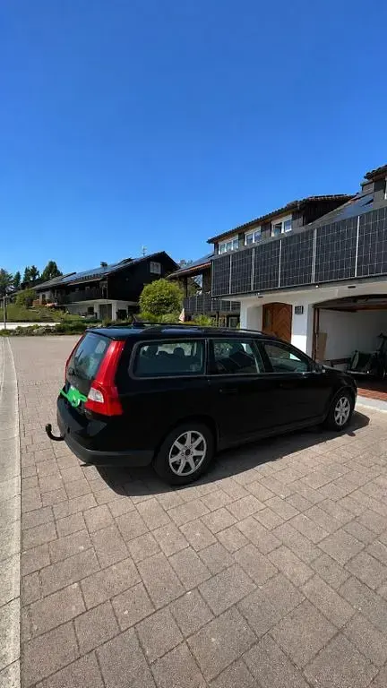 Gebraucht Volvo V70 Kinetic 136 PS (100 kW) 2009 Schwarz Kombi