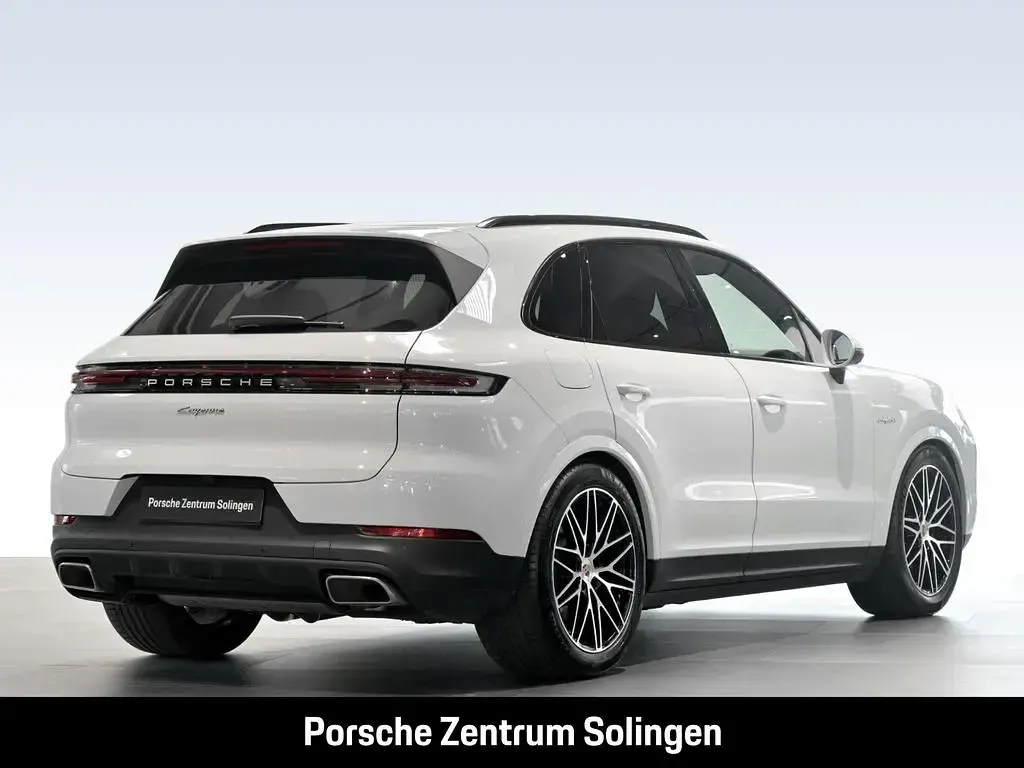 Gebraucht Porsche Cayenne 470 PS (345 kW) 2024 Weiß SUV