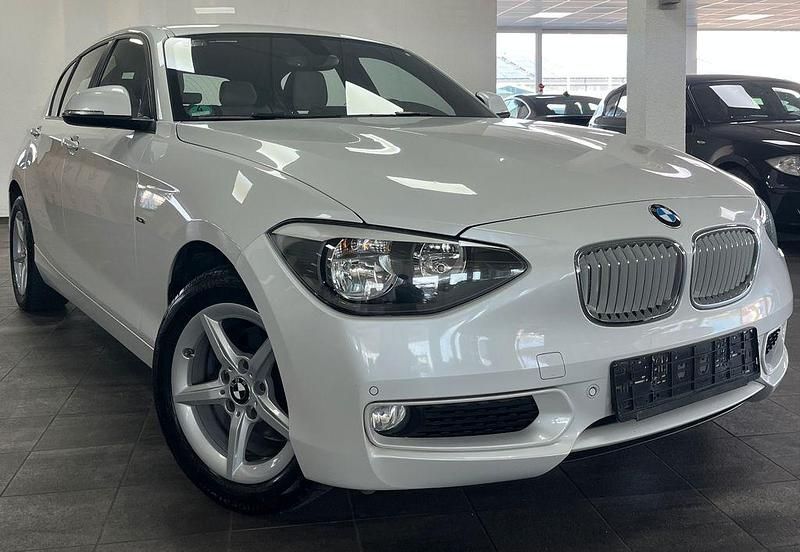 Weiß Gebraucht 2014 BMW 116 Urban Line Kleinwagen | 7.280 € (Fairer Preis) - Bild 1/4