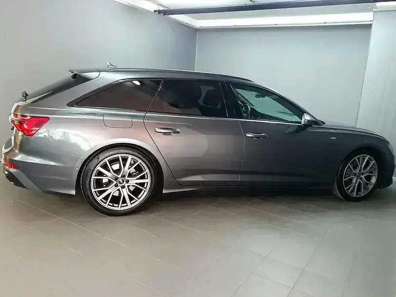 Usata Audi A6 S-Line 265 CV (194 kW) 2022 Grigio Station wagon