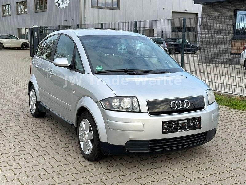Gebraucht Audi A2 Sport 75 PS (55 kW) 2003 Silber Kleinwagen