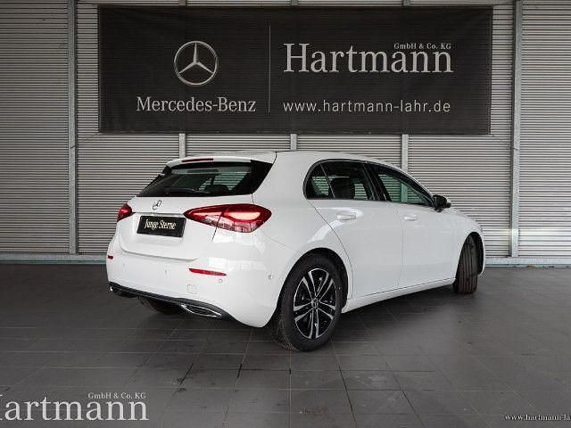 Gebraucht 2024 Mercedes A200 Progressive | 28.990 € (Guter Preis) - Bild 1/4