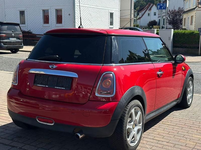 Gebraucht Mini Cooper 120 PS (88 kW) 2007 Rot Kleinwagen