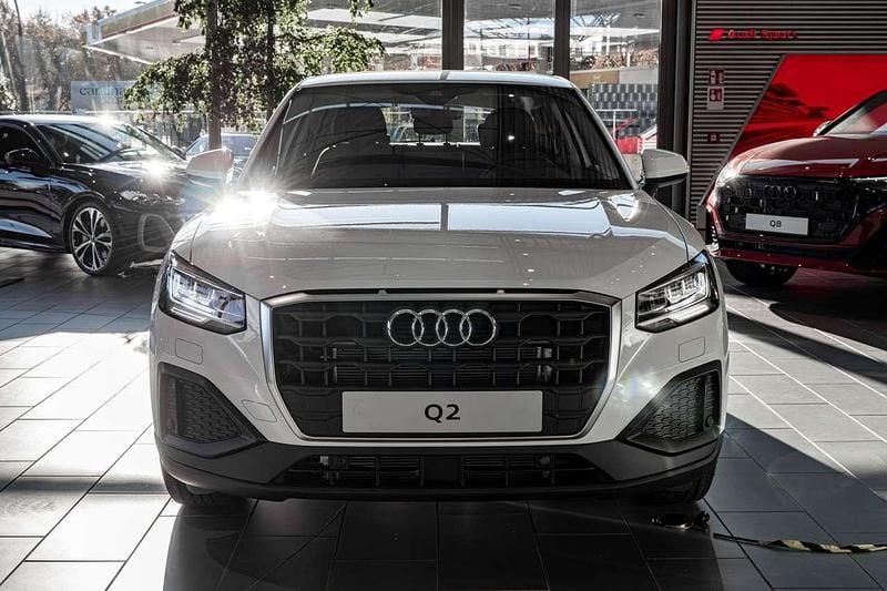 Gebraucht Audi Q2 150 PS (110 kW) 2025 Z9 arkonaweiß SUV