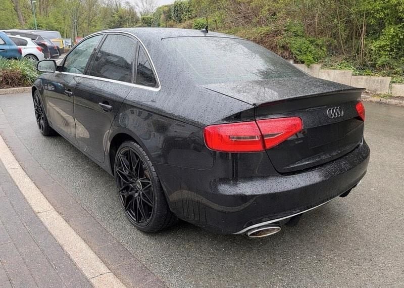 Gebraucht Audi A4 204 PS (150 kW) 2013 Schwarz Limousine
