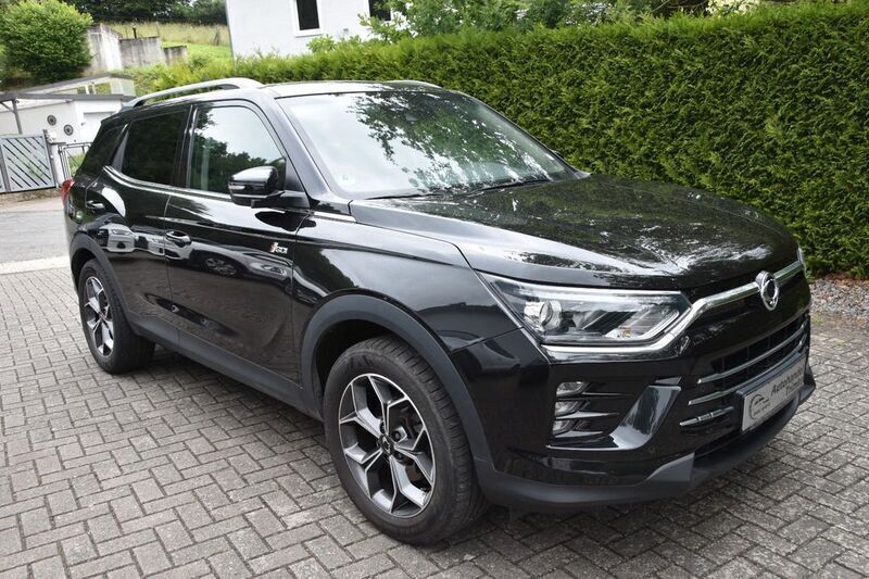 Schwarz Gebraucht 2020 Ssangyong Korando SUV | 14.200 € (Fairer Preis) - Bild 1/4