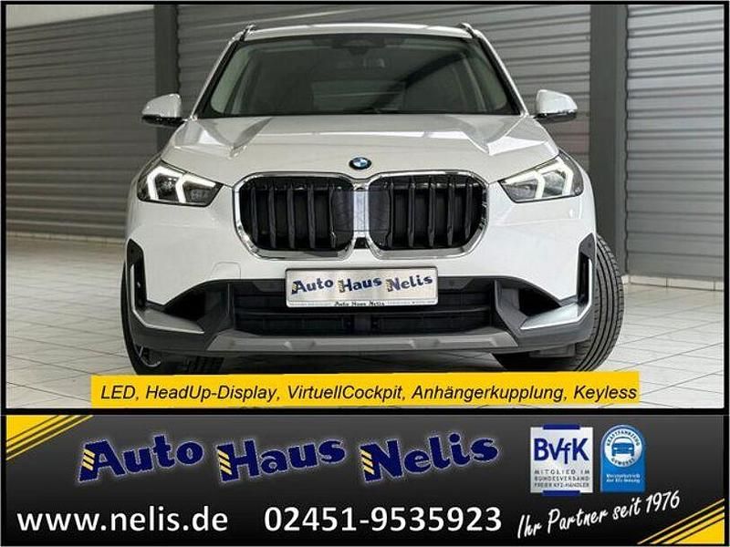 Gebraucht BMW X1 204 PS (150 kW) 2023 Mineralweißmet. SUV