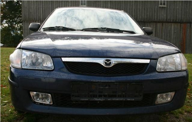 Gebraucht Mazda 323F Exclusive 90 PS (66 kW) 2000 Blau Kleinwagen