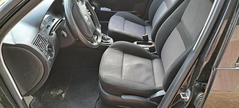 Gebraucht VW Golf IV 75 PS (55 kW) 2001 Schwarz Kleinwagen