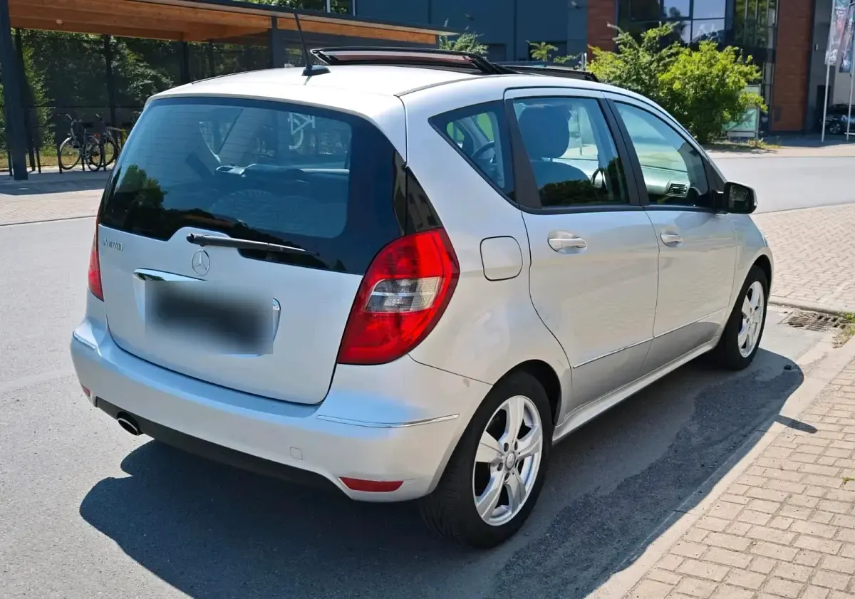 Gebraucht Mercedes A170 Avantgarde 116 PS (85 kW) 2008 Silber Kleinwagen