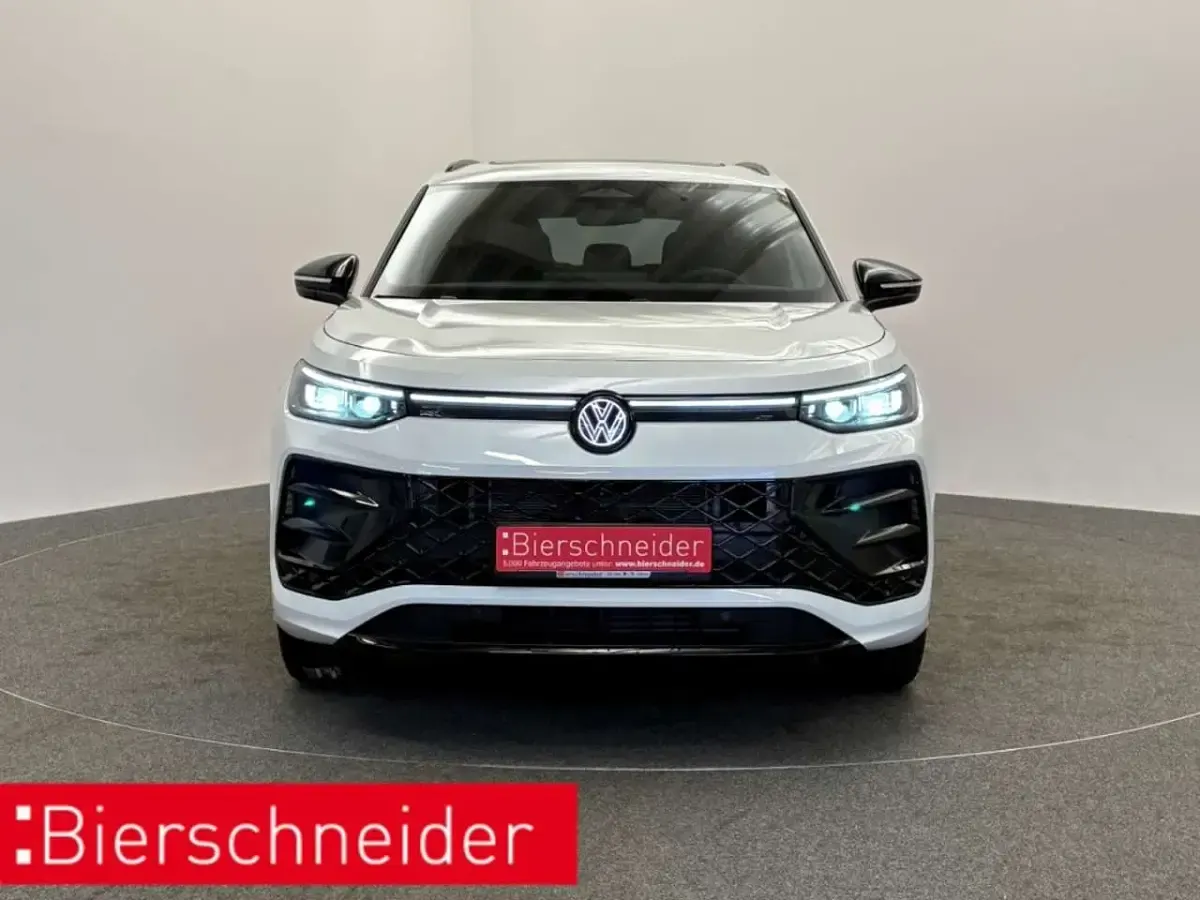 Gebraucht VW Tayron R-line 193 PS (141 kW) 2025 Weiss SUV
