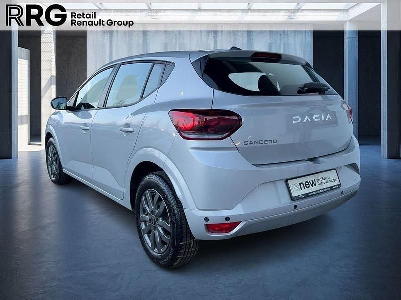 Gebraucht Dacia Sandero Expression 101 PS (74 kW) 2024 Grau Limousine