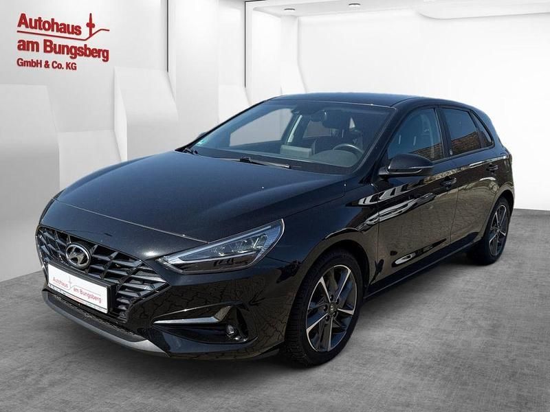 Schwarz Gebraucht 2021 Hyundai i30 Limousine | 17.490 € (Fairer Preis) - Bild 1/3