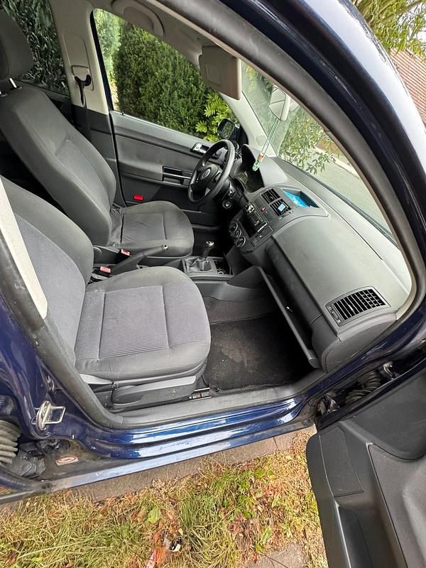 Gebraucht VW Polo 75 PS (55 kW) 2004 Blau Kleinwagen