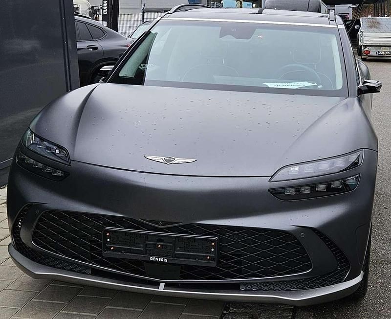 Grau Gebraucht 2022 Genesis GV60 Sport Plus SUV | 38.999 € (Fairer Preis) - Bild 1/4