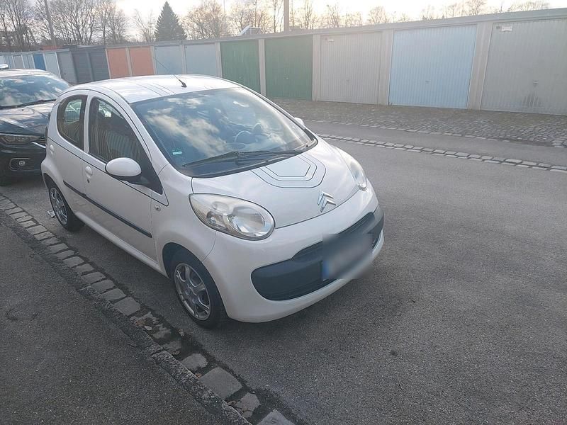 Gebraucht Citroën C1 Style 68 PS (50 kW) 2009 Weiß Kleinwagen