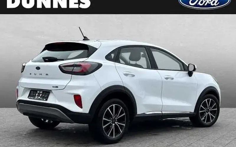 Gebraucht Ford Puma Titanium 125 PS (91 kW) 2022 Weiß SUV