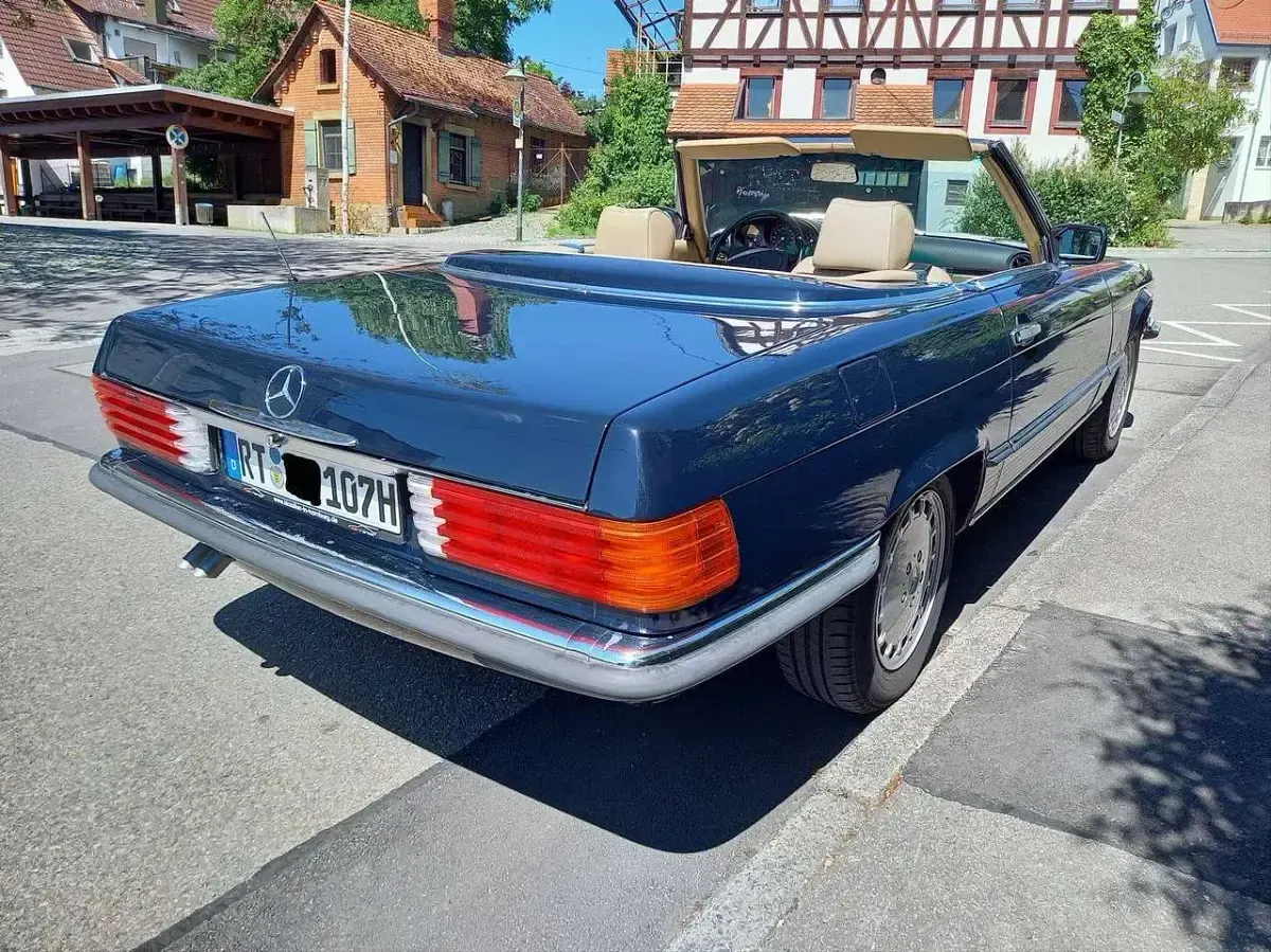Gebraucht Mercedes SL300 188 PS (138 kW) 1988 Blau Cabrio