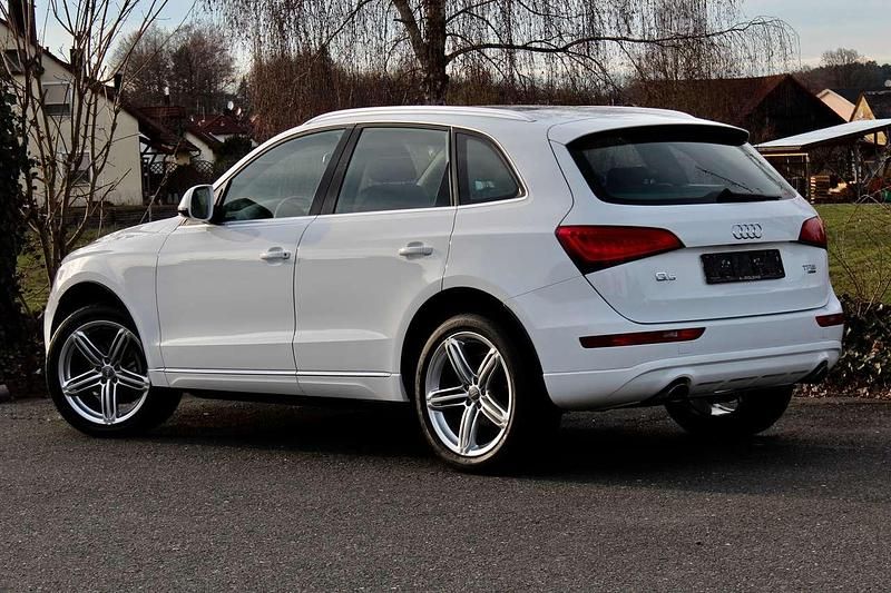 Second-hand Audi Q5 Design 179 CP (131 kW) 2013 Alb SUV