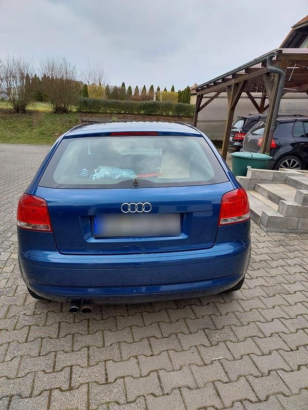 Gebraucht Audi A3 125 PS (91 kW) 2007 Blau Kleinwagen