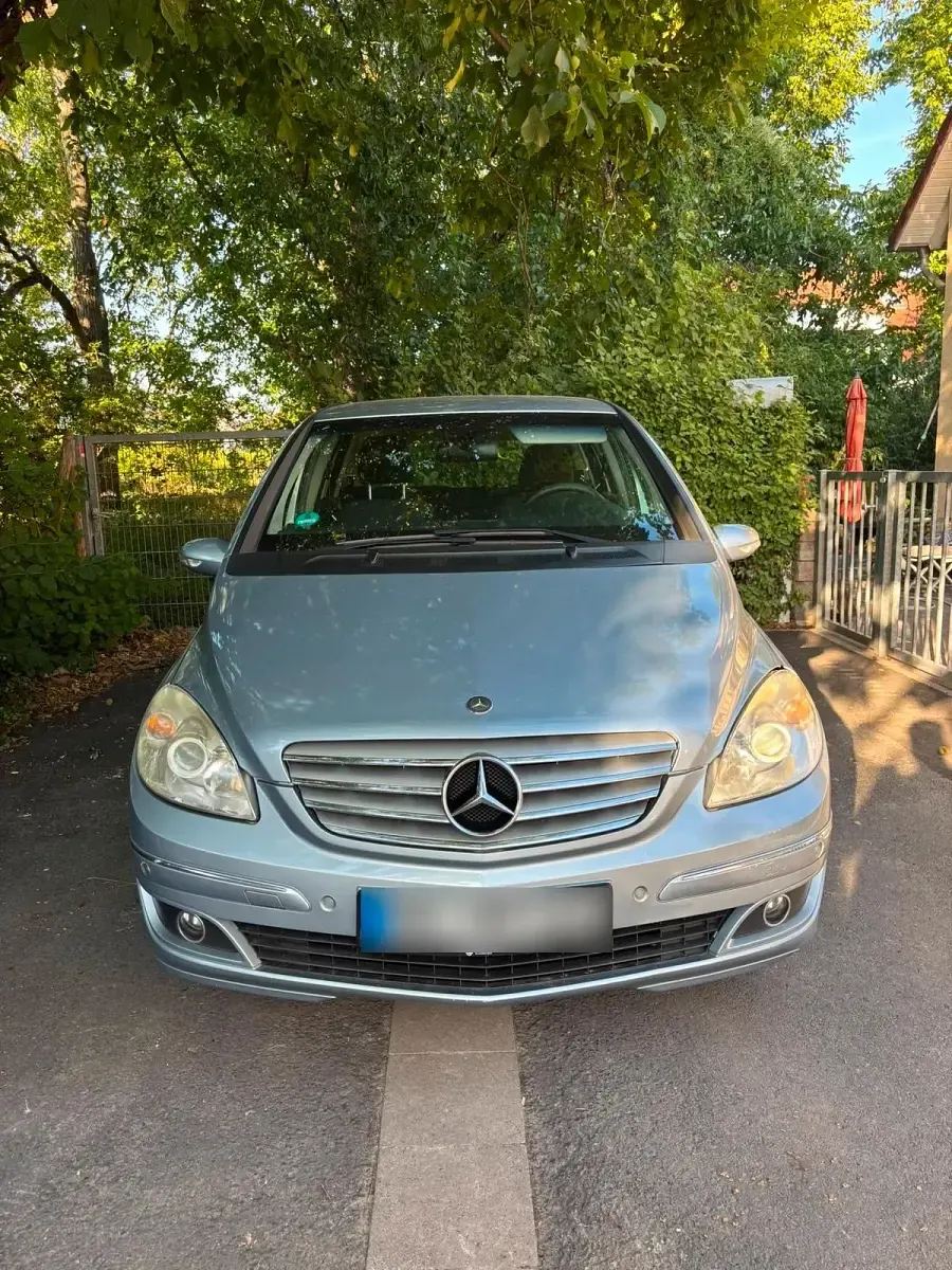 Gebraucht Mercedes B200 136 PS (100 kW) 2008 Van / Kleinbus