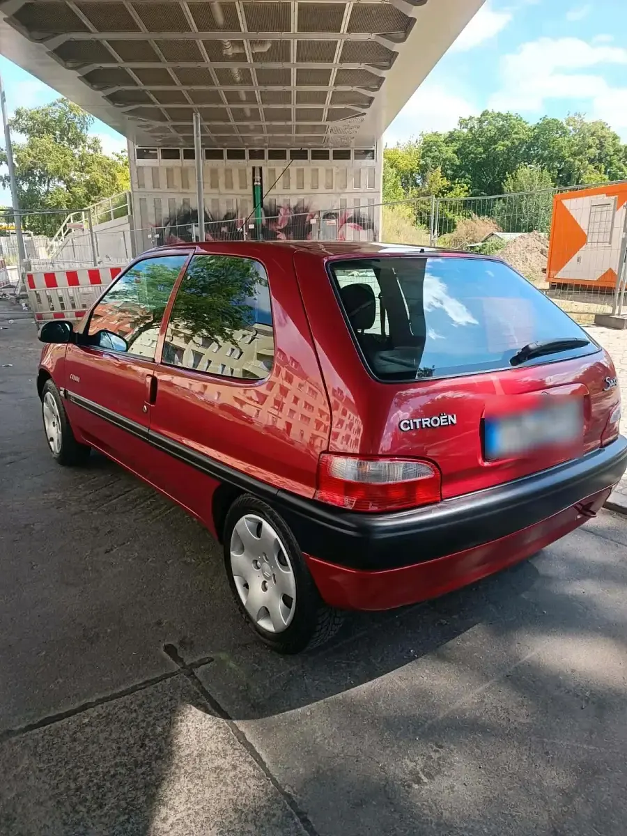 Gebraucht Citroën Saxo 60 PS (44 kW) 2002 Rot Kleinwagen