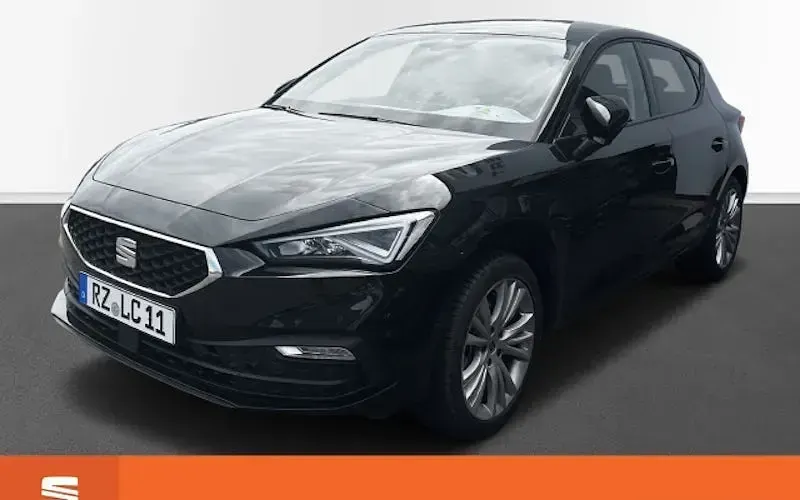 Second-hand Seat Leon Style 110 CP (80 kW) 2024 Negru Berlinǎ