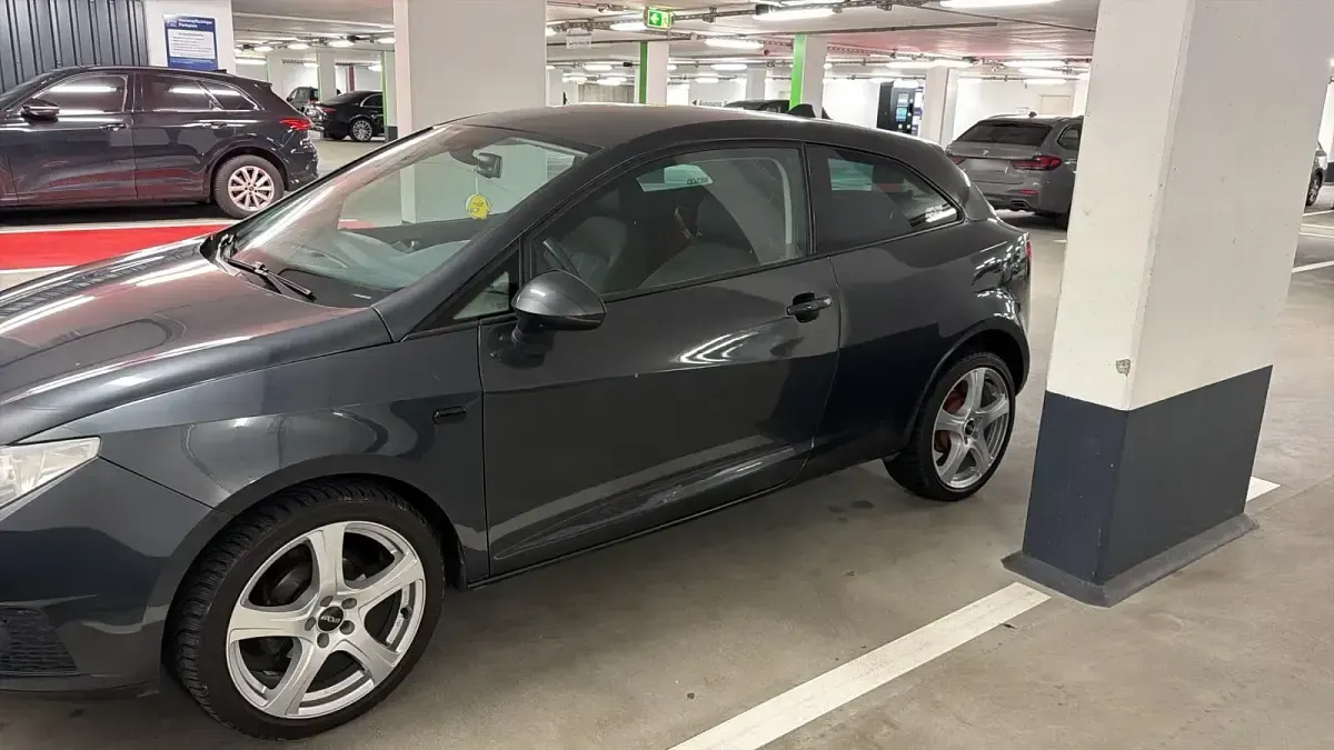 Gebraucht Seat Ibiza 86 PS (63 kW) 2012 Andere farben Kleinwagen