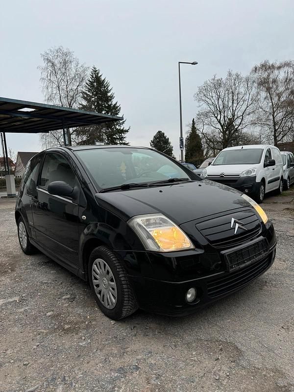 Gebraucht Citroën C2 70 PS (51 kW) 2008 Schwarz Kleinwagen