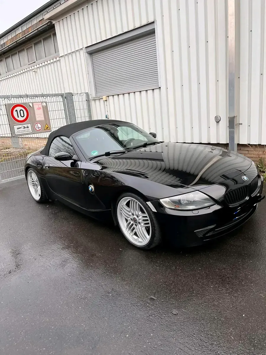 Gebraucht BMW 320 Cabriolet 177 PS (130 kW) 2008 Schwarz Cabrio