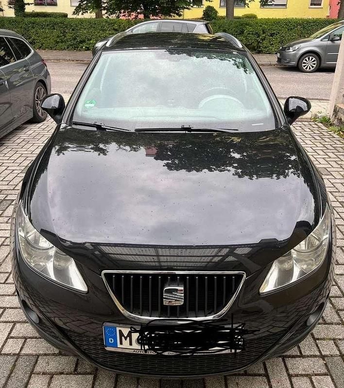 Schwarz Gebraucht 2011 Seat Ibiza ST Copa Kombi | 3.100 € (Superpreis) - Bild 1/4