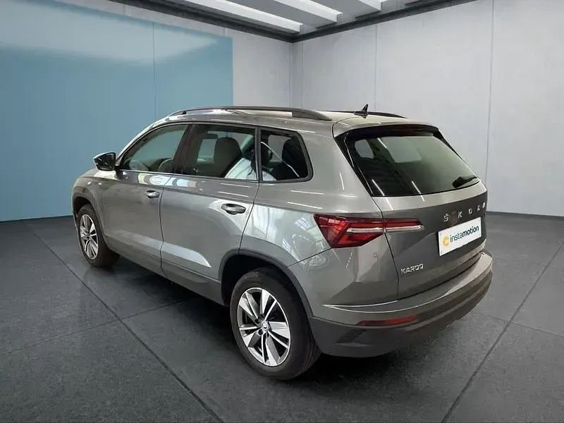 Gebraucht Skoda Karoq Ambition 116 PS (85 kW) 2023 Grau SUV